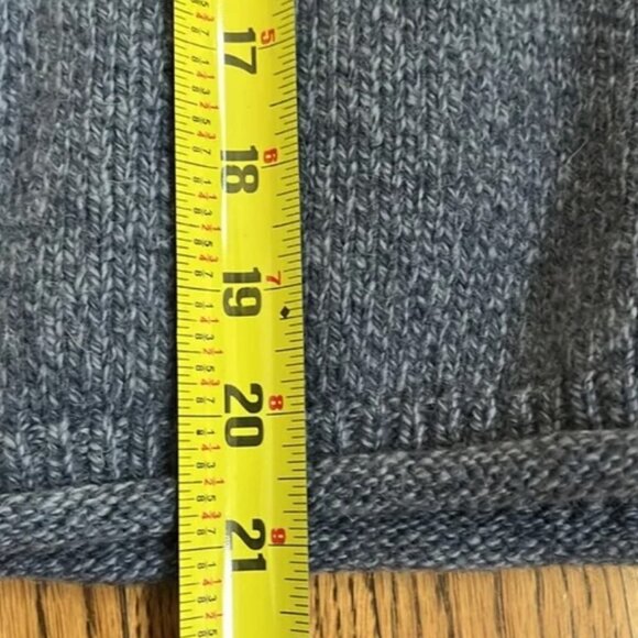 Aran Sweater Market Irish 100% Merino Wool Small Rolled Hem Sweater - Picture 4 of 7